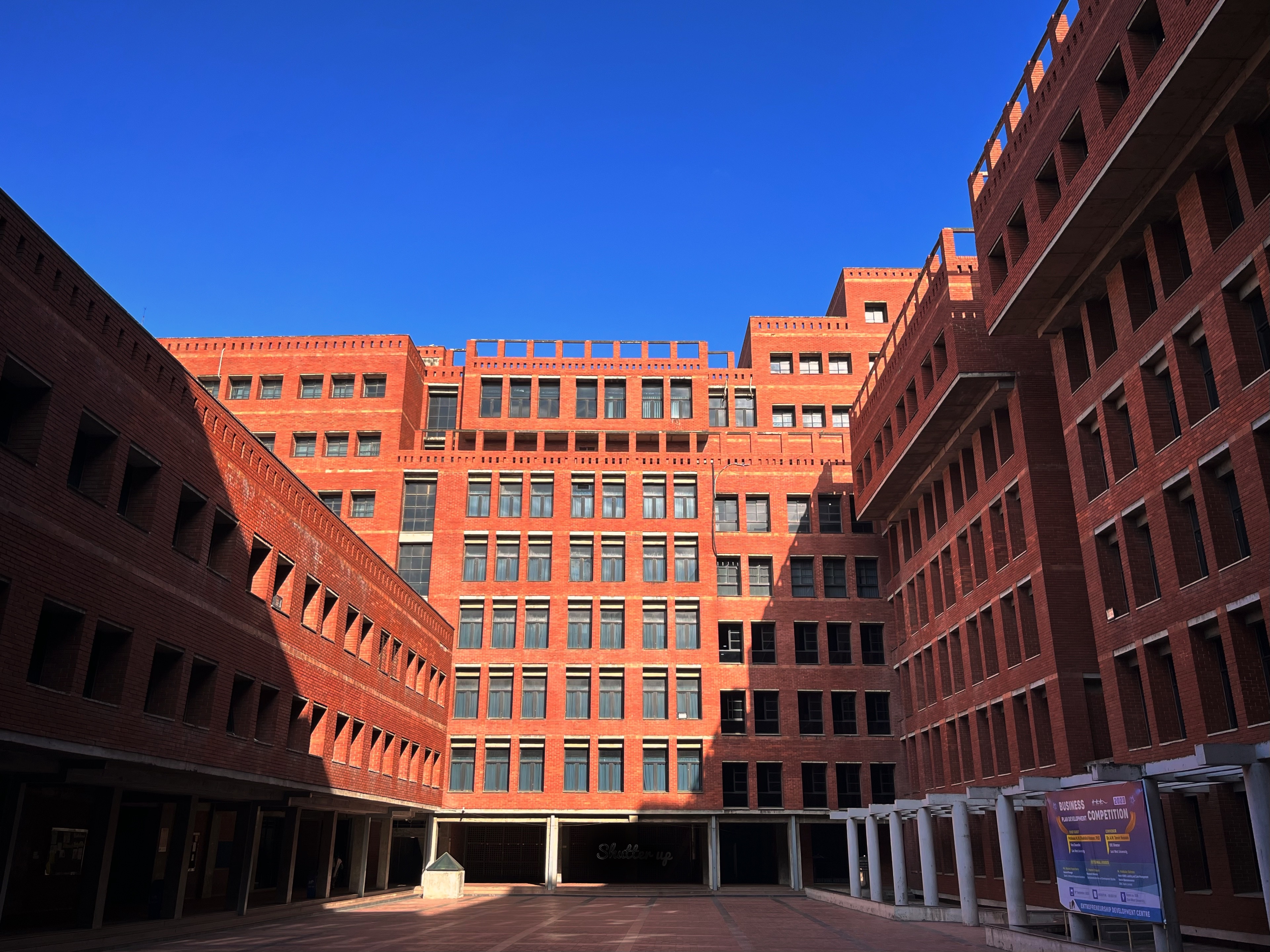 Hands-on leadership: How EWU prepares students for the real world