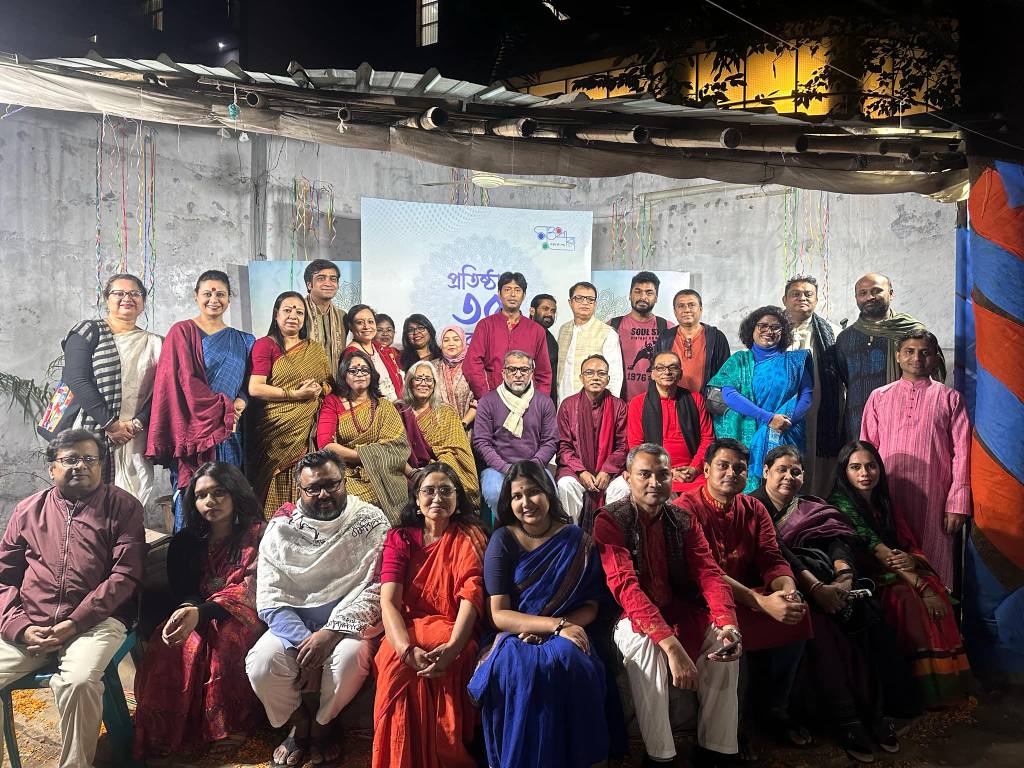 Muktodhara marks 36 years with recitation festival