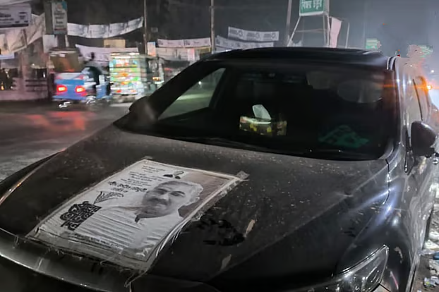 Anee’s aide held with Tk 15 lakh in campaign vehicle, released after responding to show-cause