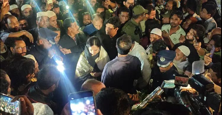 Rumeen Farhana 'obstructed' from paying tribute at B'baria Shaheed Minar