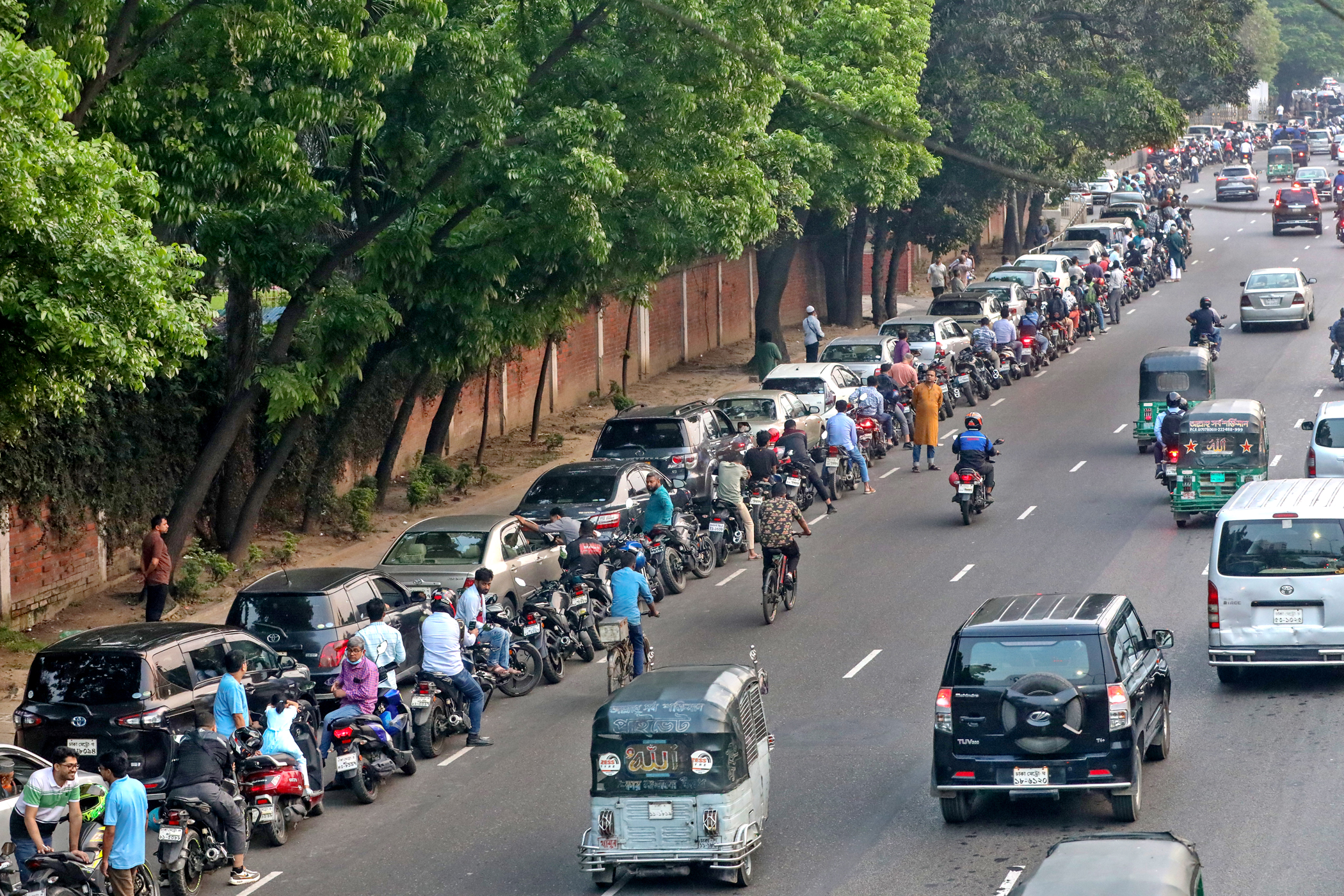 Building ‘strategic capacity’ in fossil fuels isn't the answer to our energy crisis