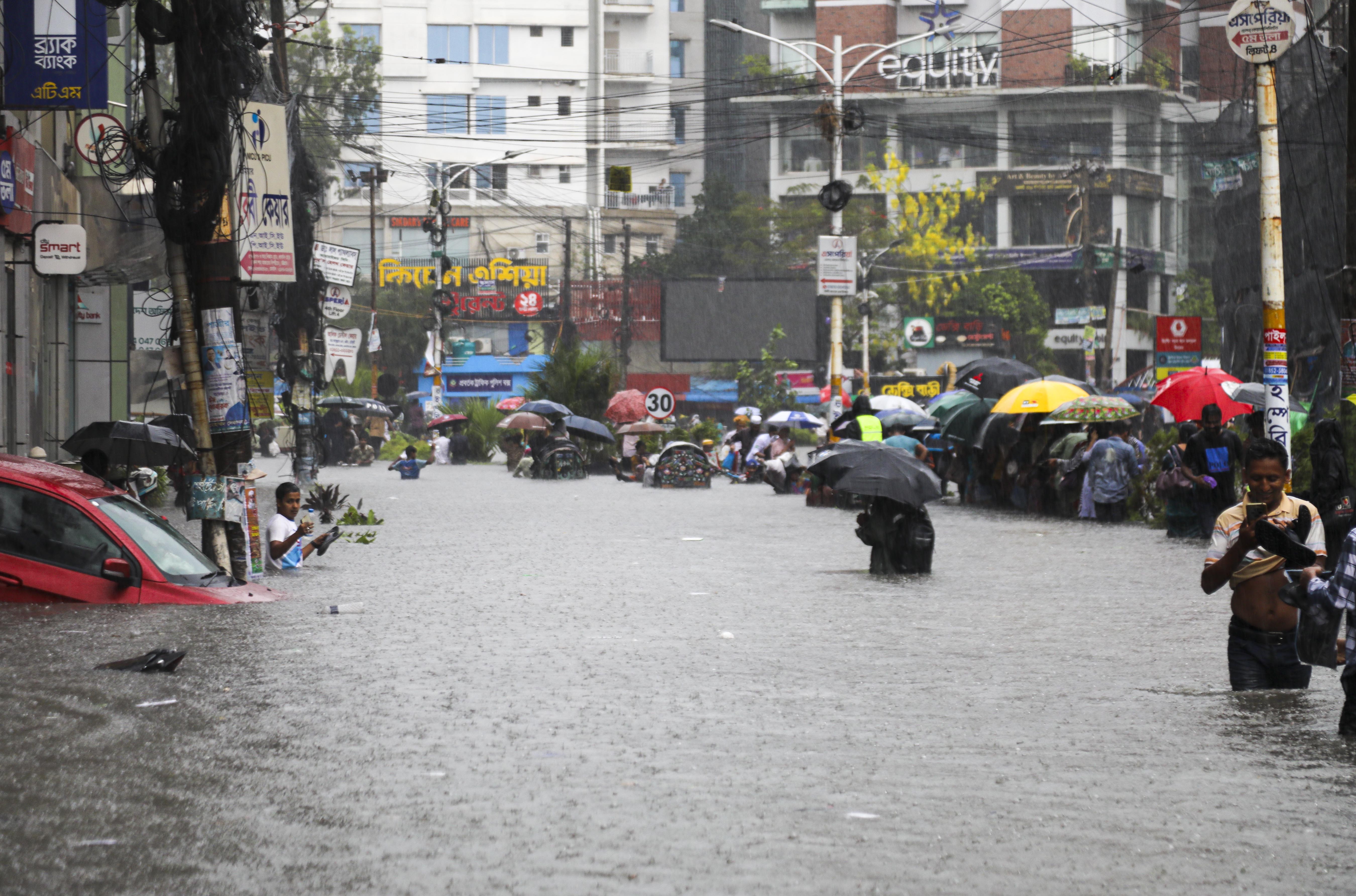 PM apologises to Ctg residents for waterlogging, pledges swift action