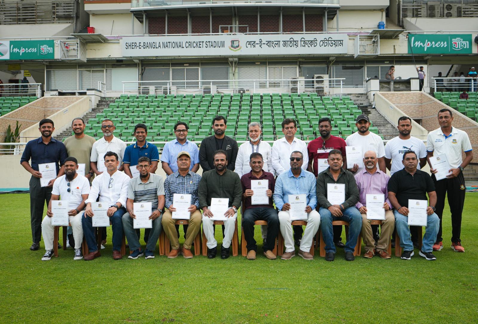 BCB boosts coaching ranks with 30 Level 3 graduates