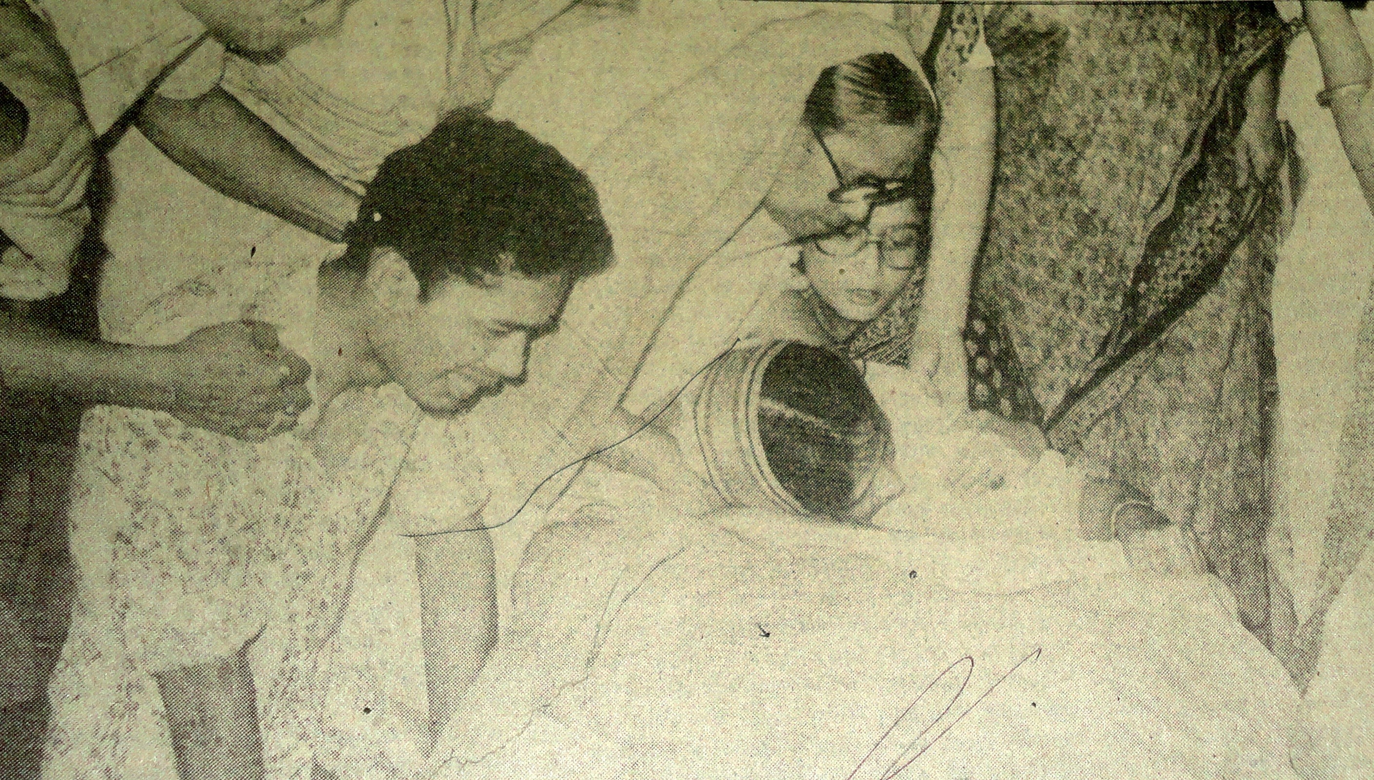 The first reports of a political assassination: Revisiting newspaper coverage of Zia's killing