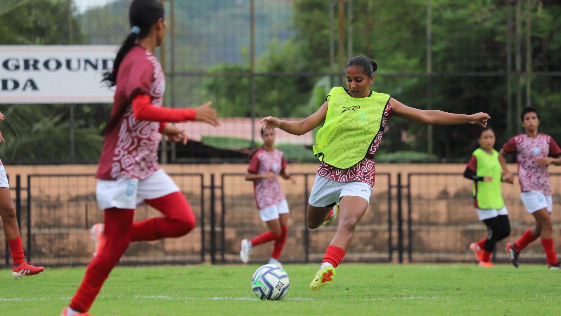 Bangladesh eye strong start