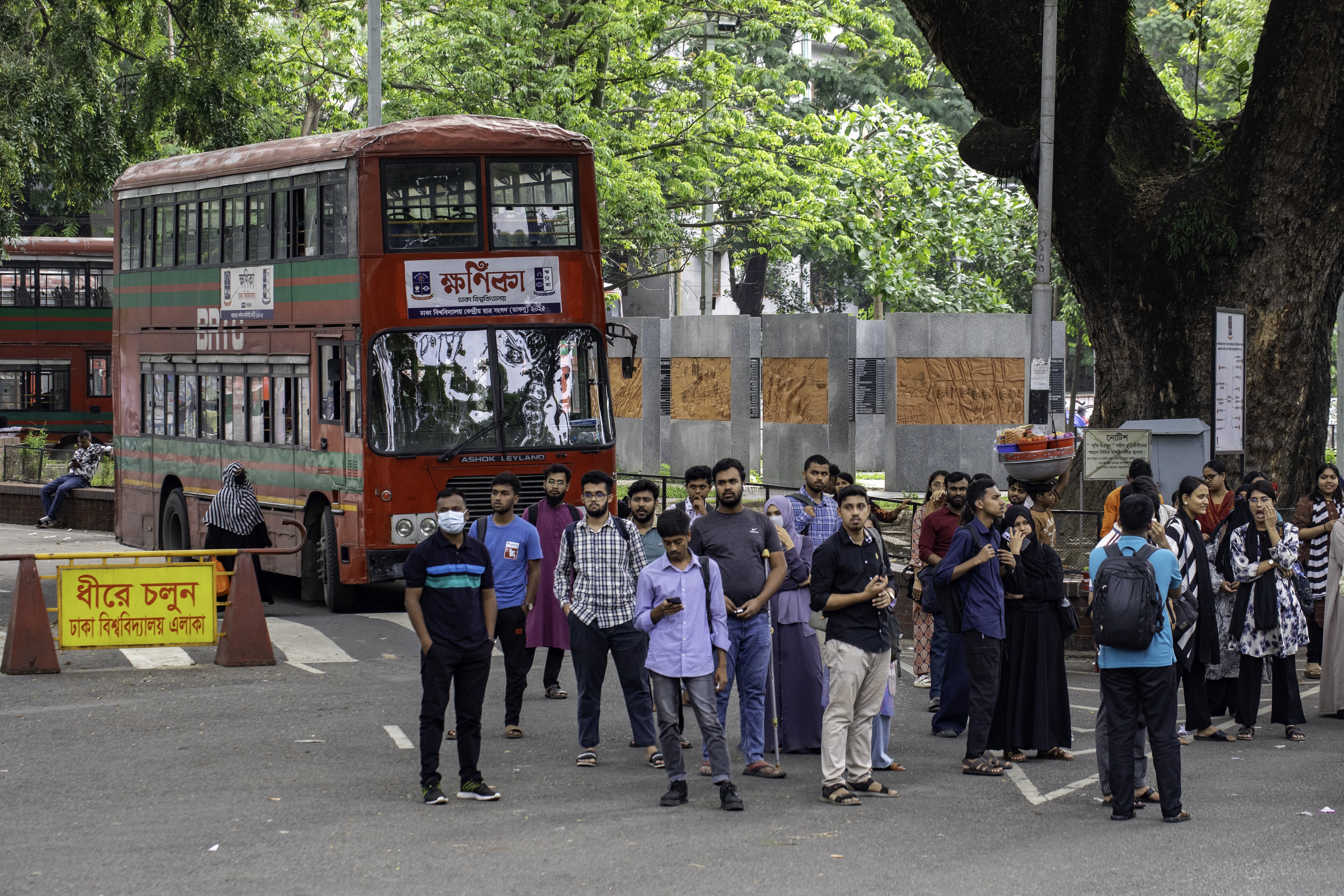 The heavy toll of long commutes on students