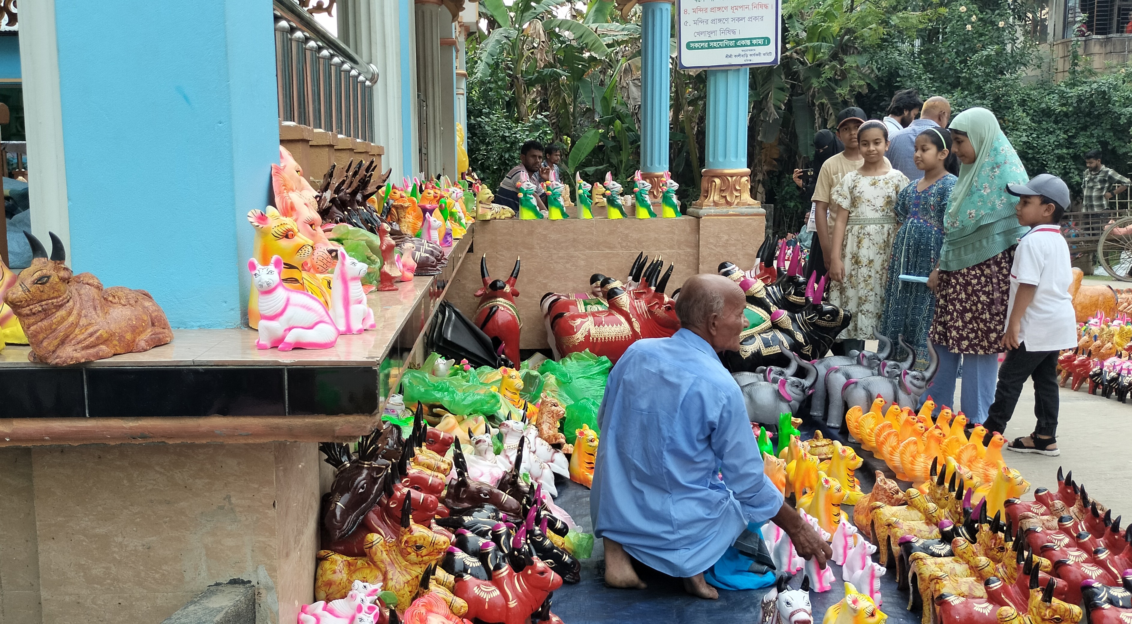 Clay toys lose ground as plastic dominates childhood