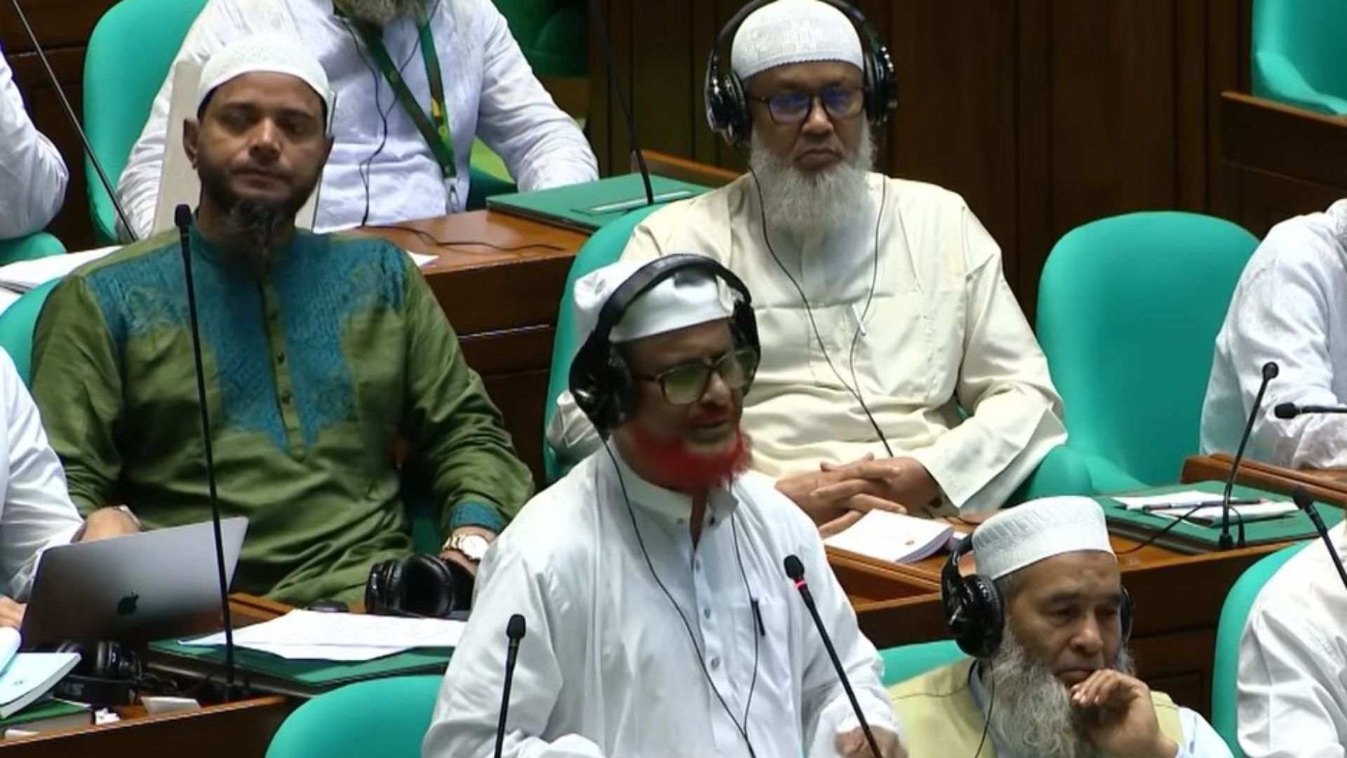 ‘Are you trying to rehabilitate Awami League?’ Azharul asks BNP