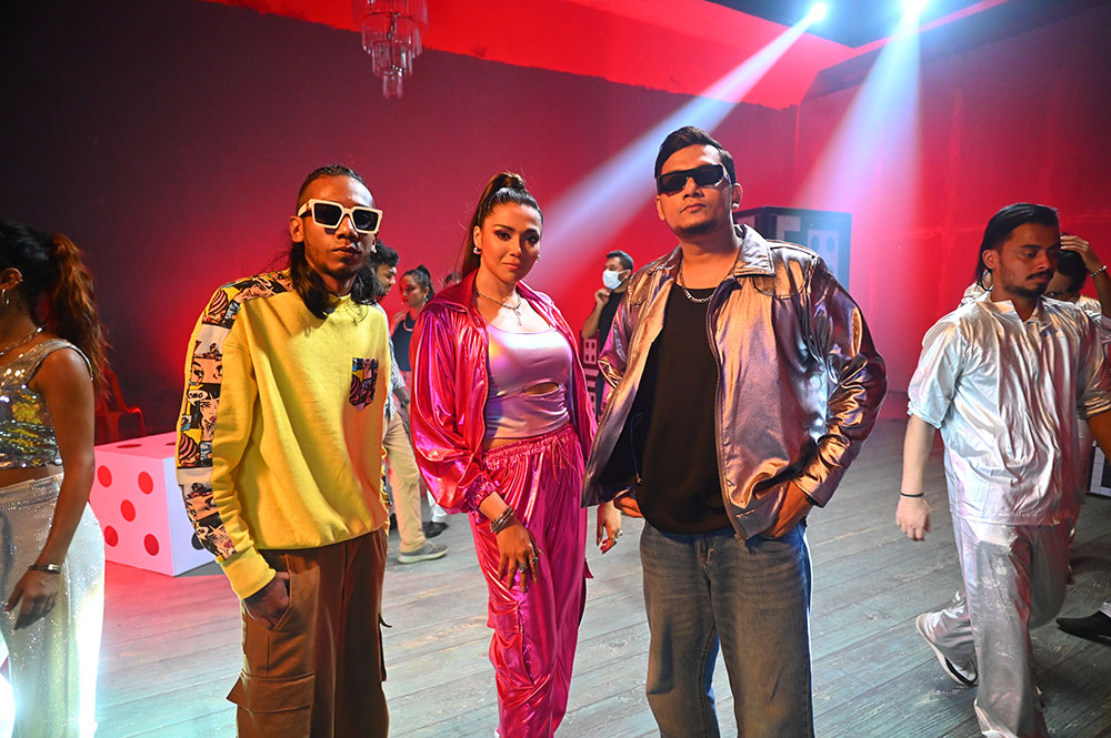 Dola Rahman, Niloy Ahmed team up for new dance number ‘Kismot’