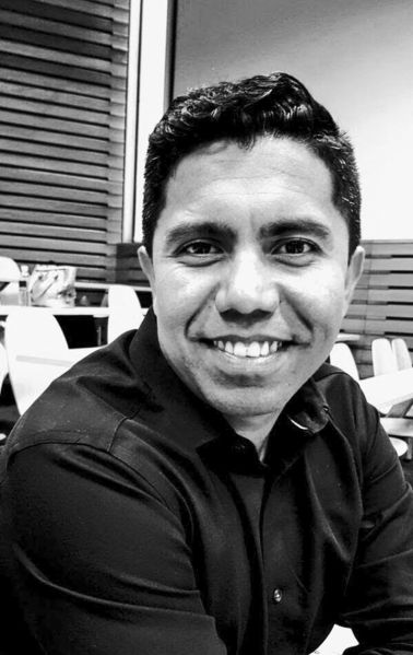 A novel crisscrossing cultures and time