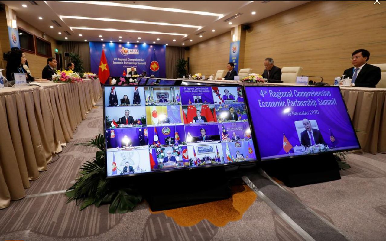 Asia forms world's biggest trade bloc, a China-backed group excluding US