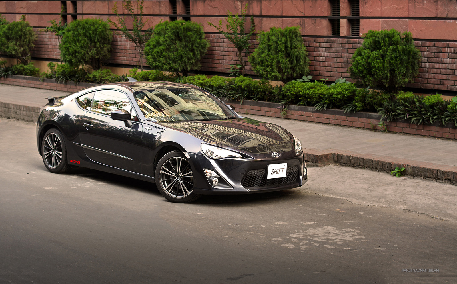 Riding on genes:  2013 Toyota GT86