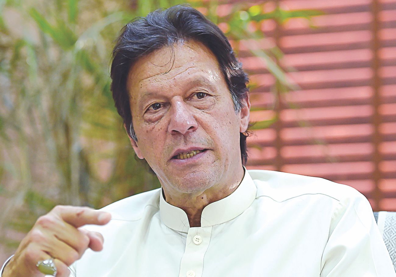 Pakistan will return captured Indian pilot: Imran Khan