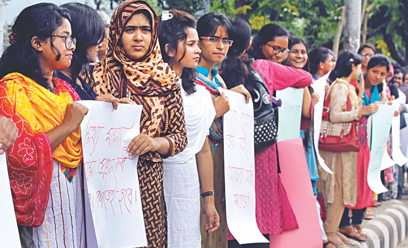 Protesters call for release of arrested quota reformists