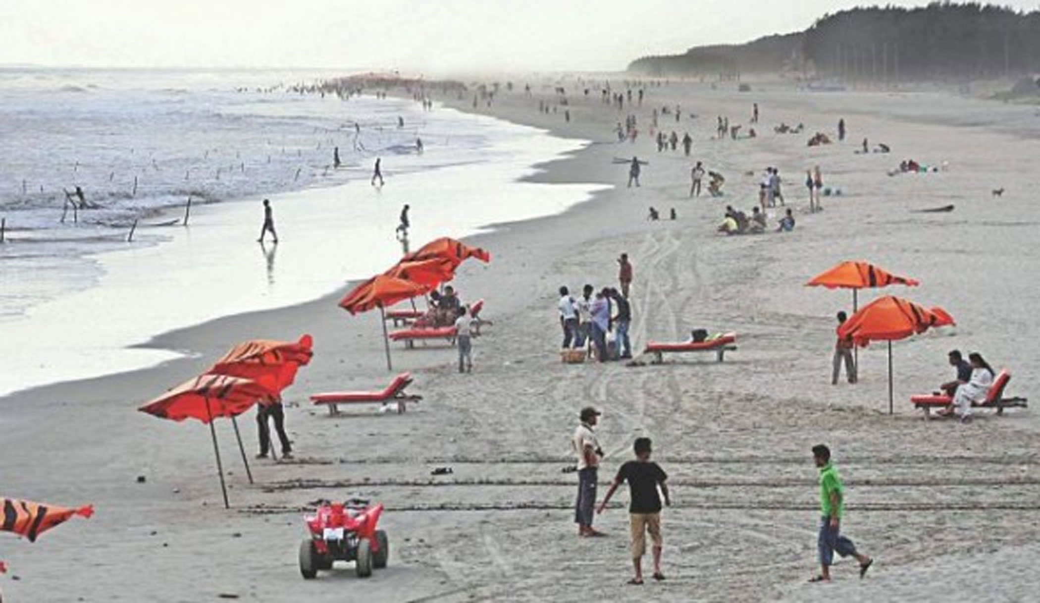 Single-use plastic: Coastal areas still littered with them