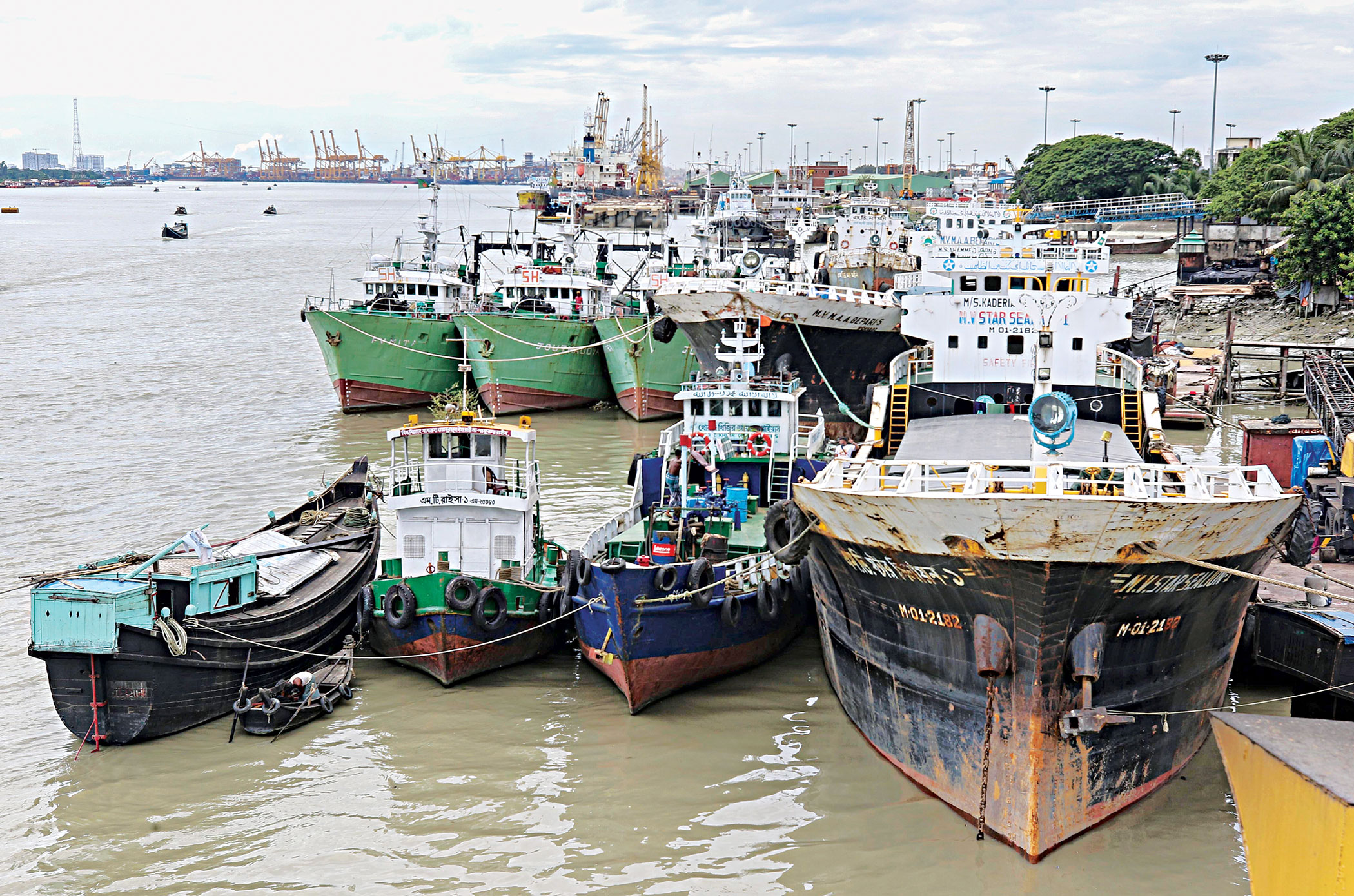 Al Bakhera killings: Water transport workers call for indefinite strike