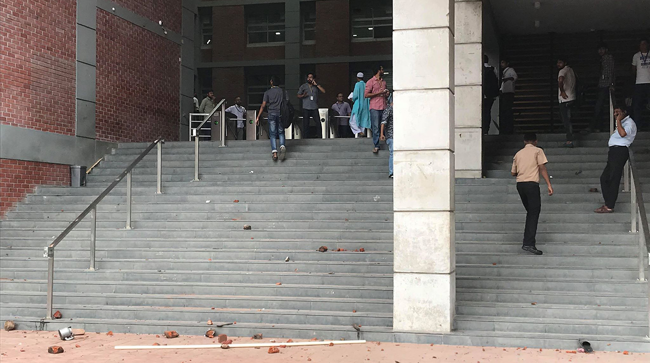 Protesting university students attacked on Green Road 