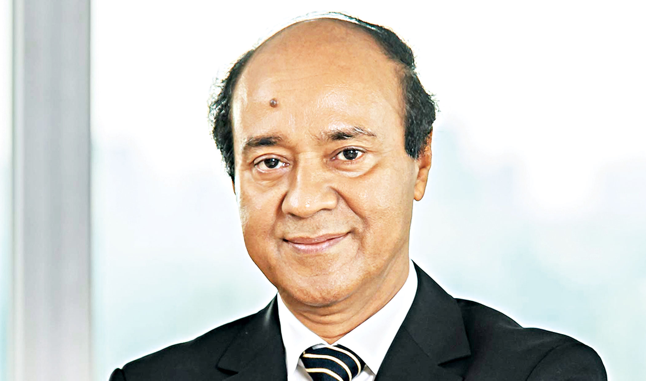 Devaluation  of taka should  be gradual 