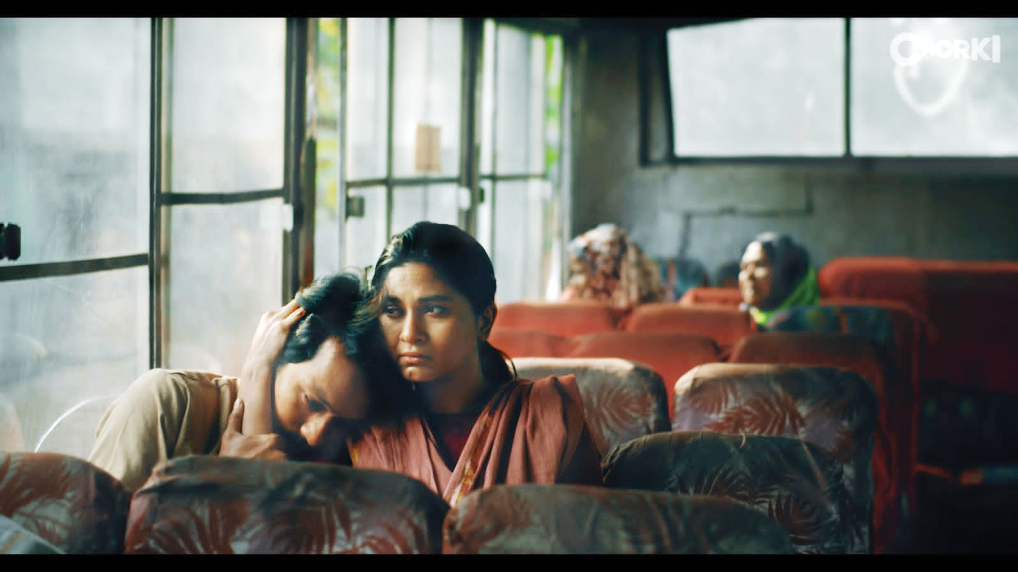 Safiya carries ‘Nikhoj’: Sporshia