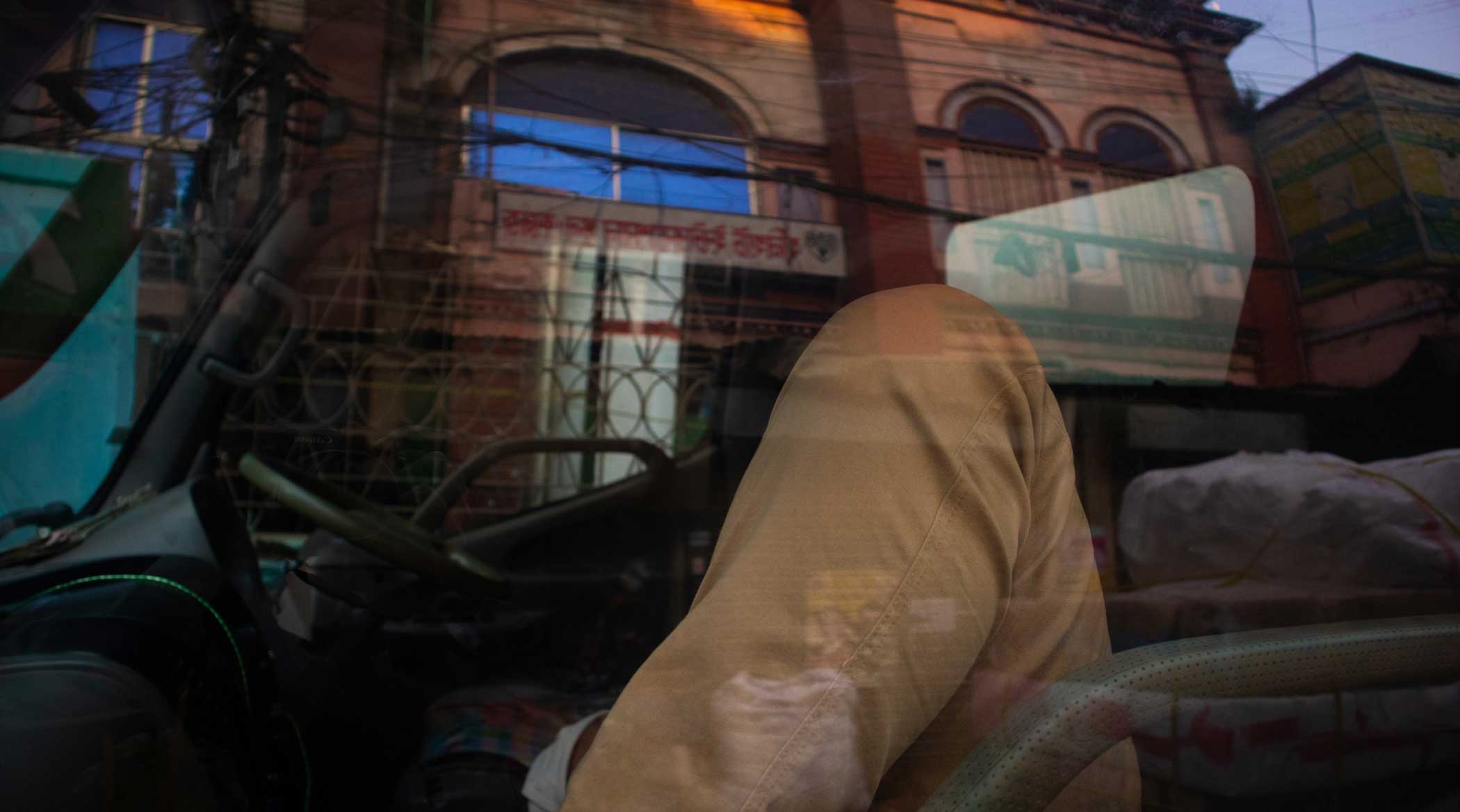 Why do we love to hate Dhaka?