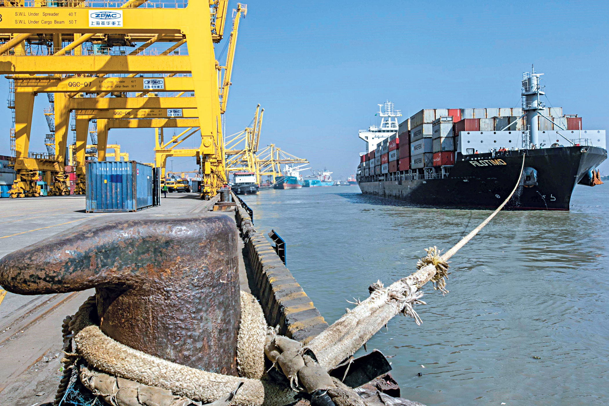 Suspension of activities for Eid congests Ctg port