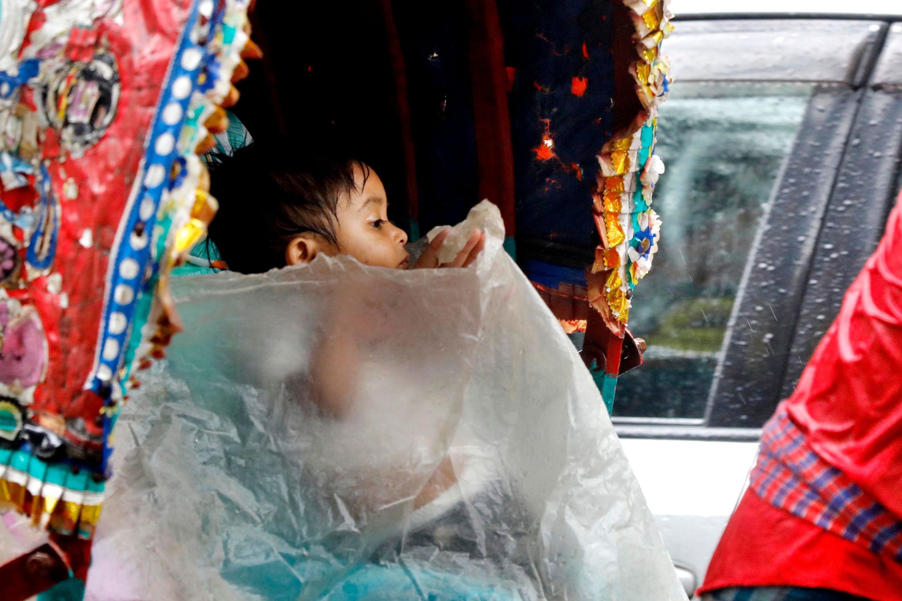 Cyclone Asani moves northwestwards; heavy rainfall likely in 3 divisions