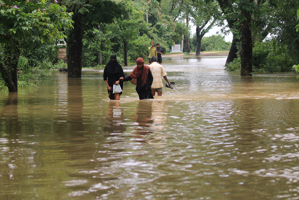 Flood batters 657km roads in Sylhet, Sunamganj