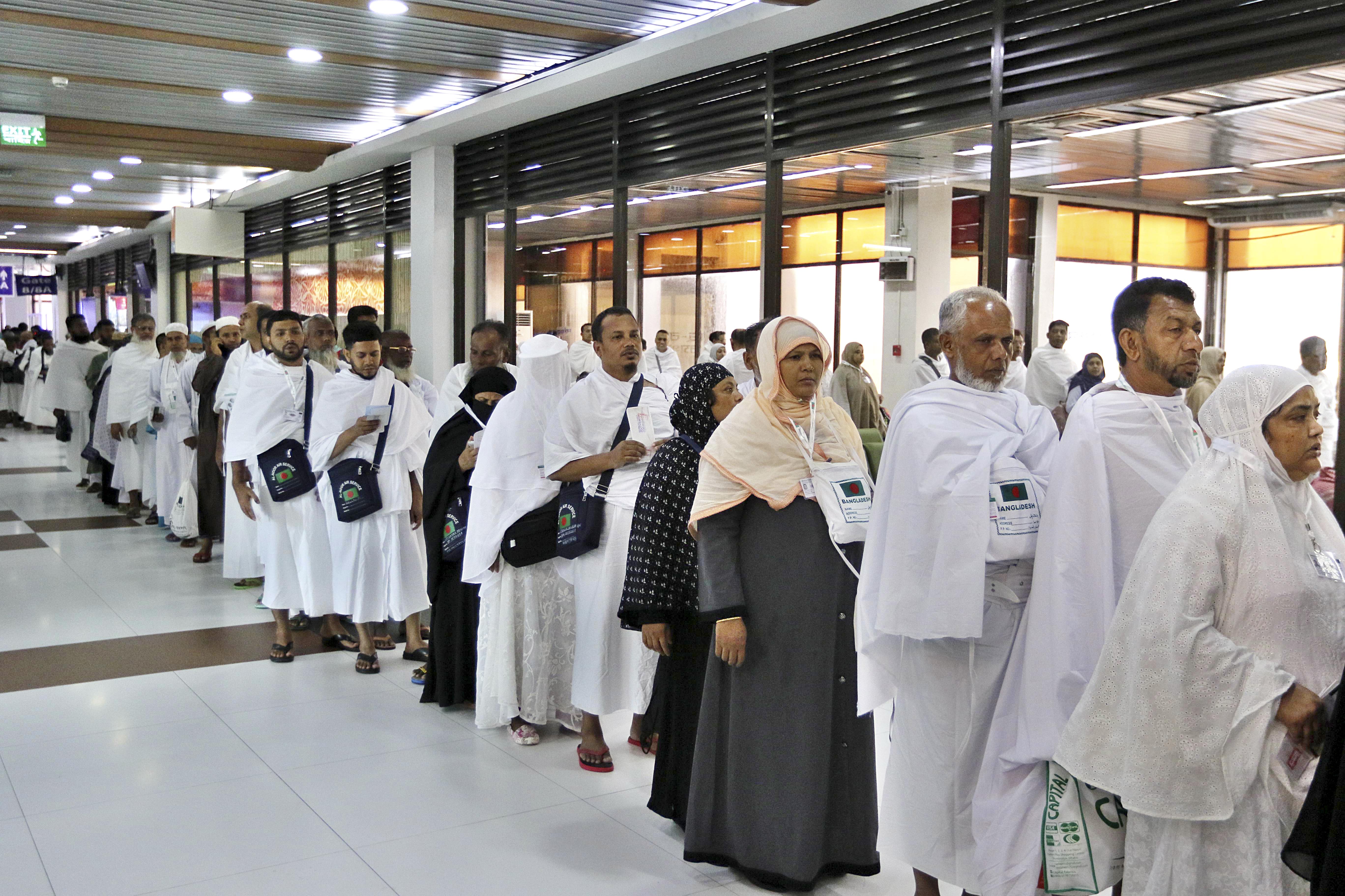 What You Must Do Before Going to Hajj