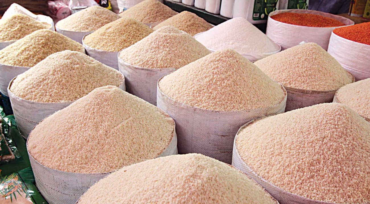 PM directs to take immediate action against rice hoarders