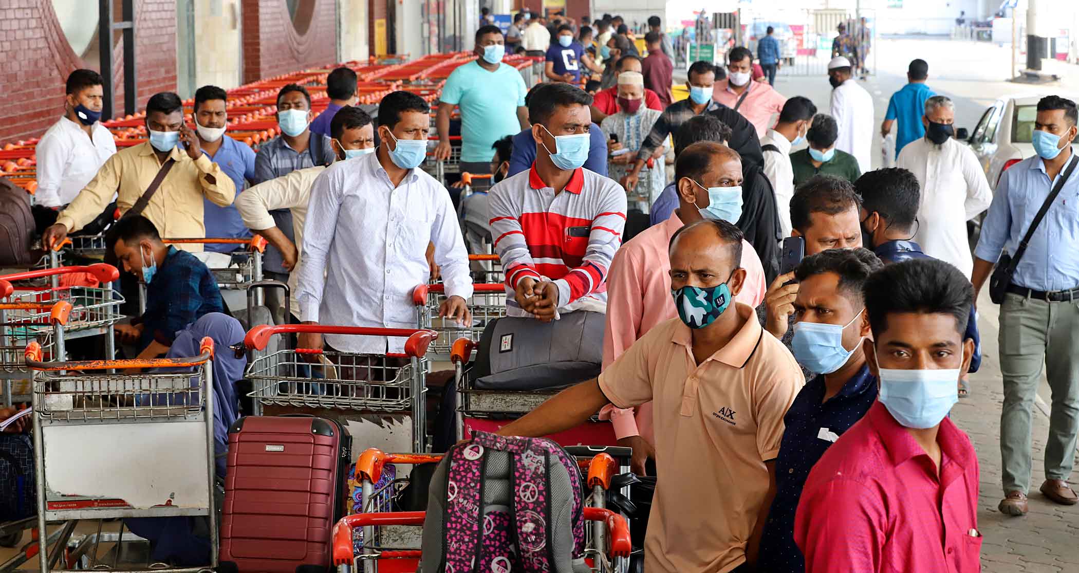 Syndicates in migration: Re-accessing the Malaysian labour market