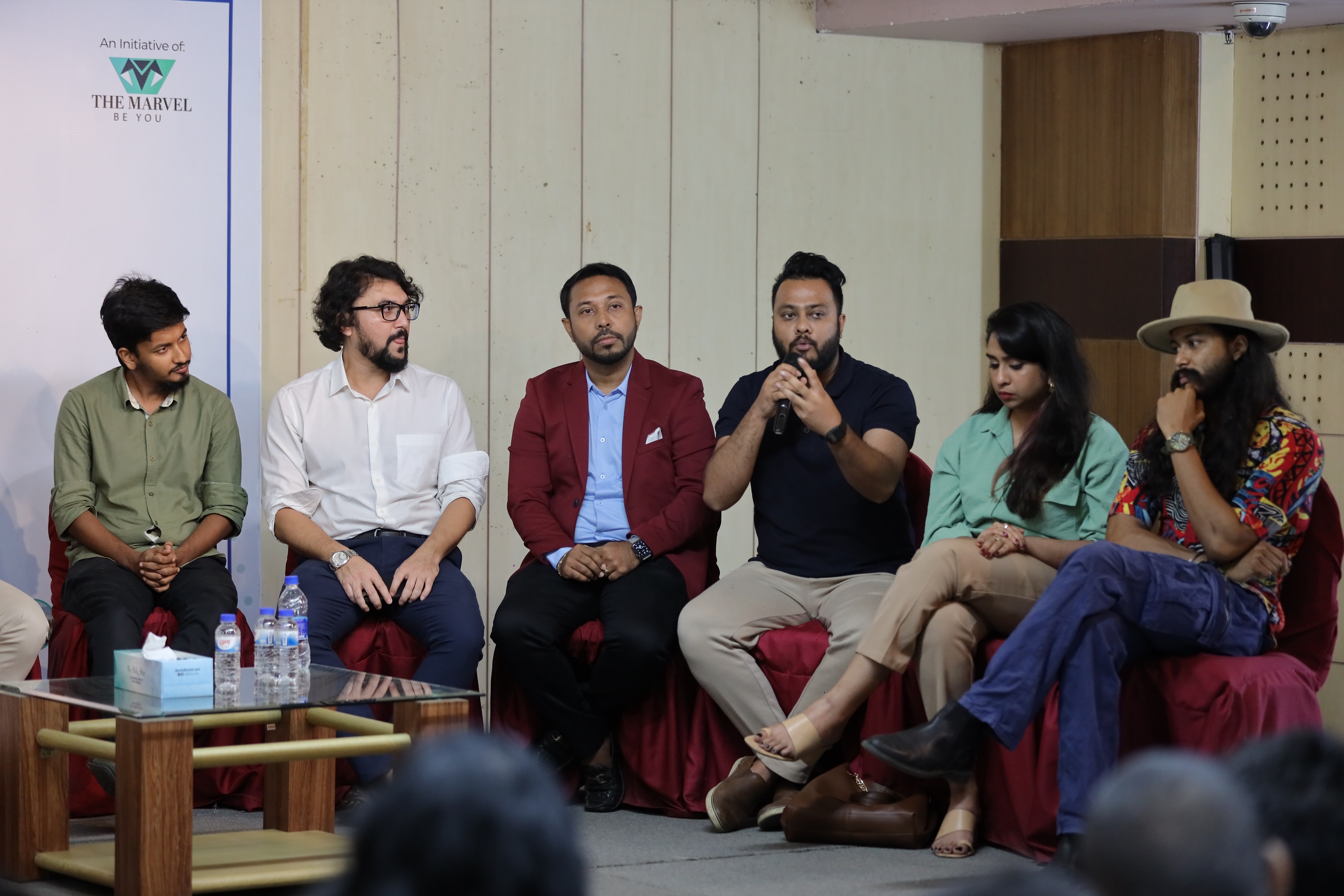 Inside the ‘School of Influencers’