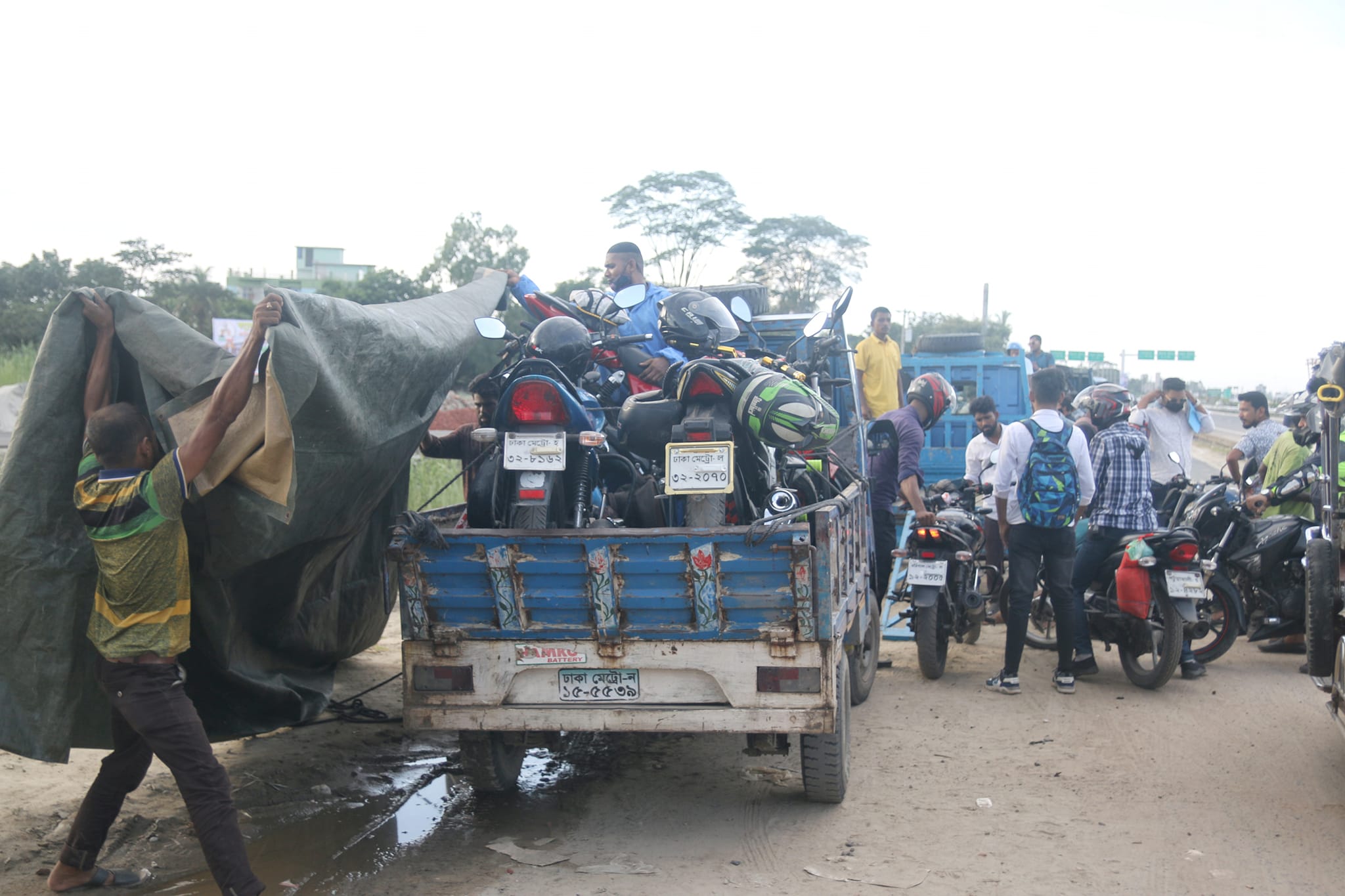 Authority provides conditions for motorbikes to cross Padma Bridge