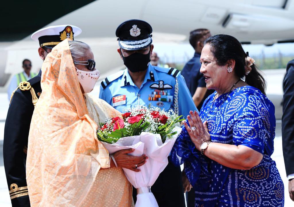 Red carpet rolled out as PM lands in New Delhi