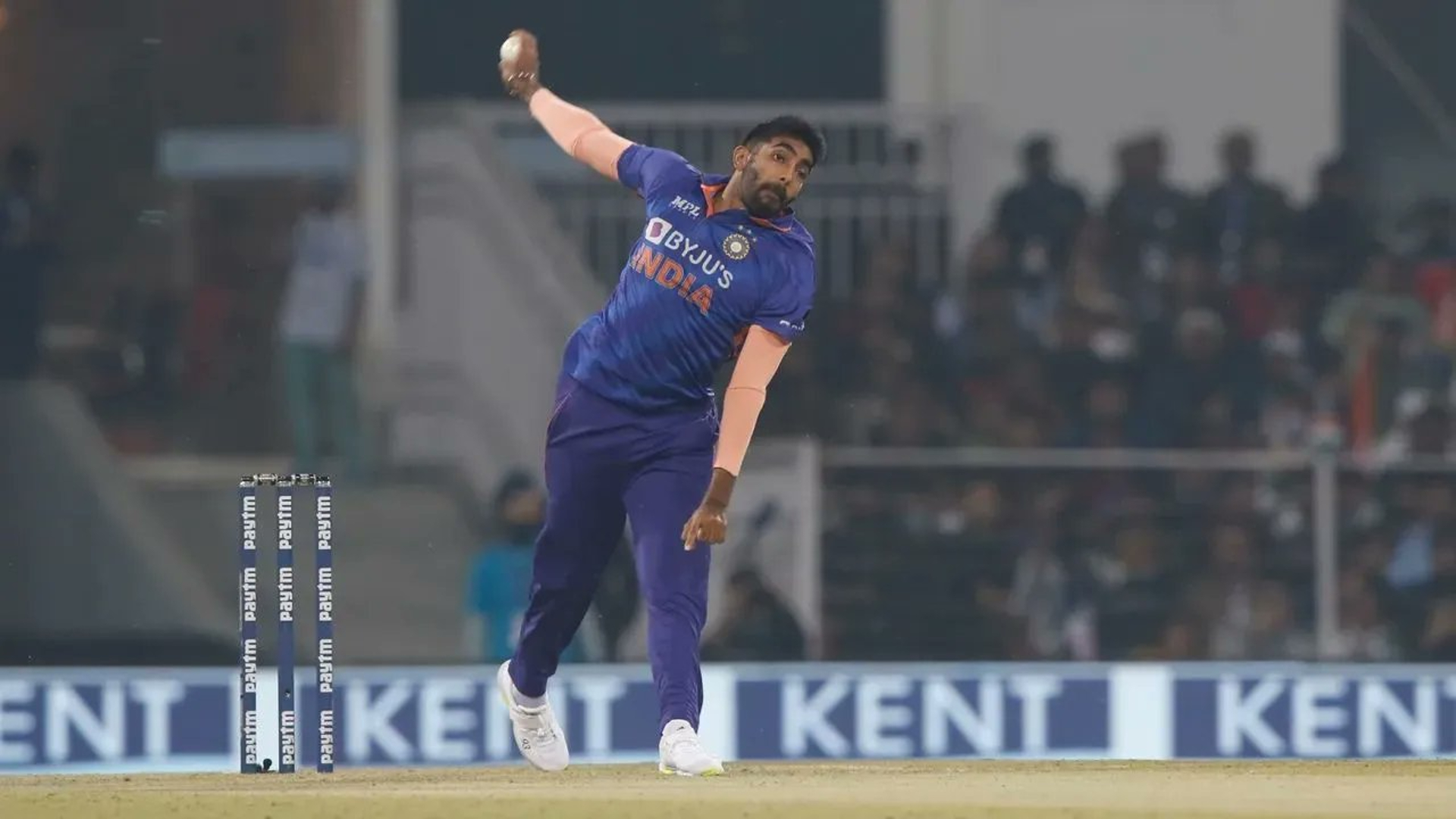 Bumrah returns as India announce T20 WC squad 