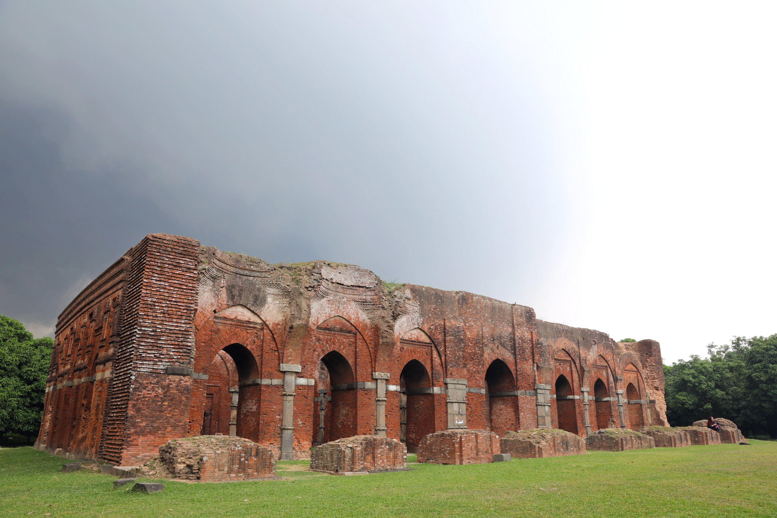A trip to Darasbari mosque in Chapai Nawabganj