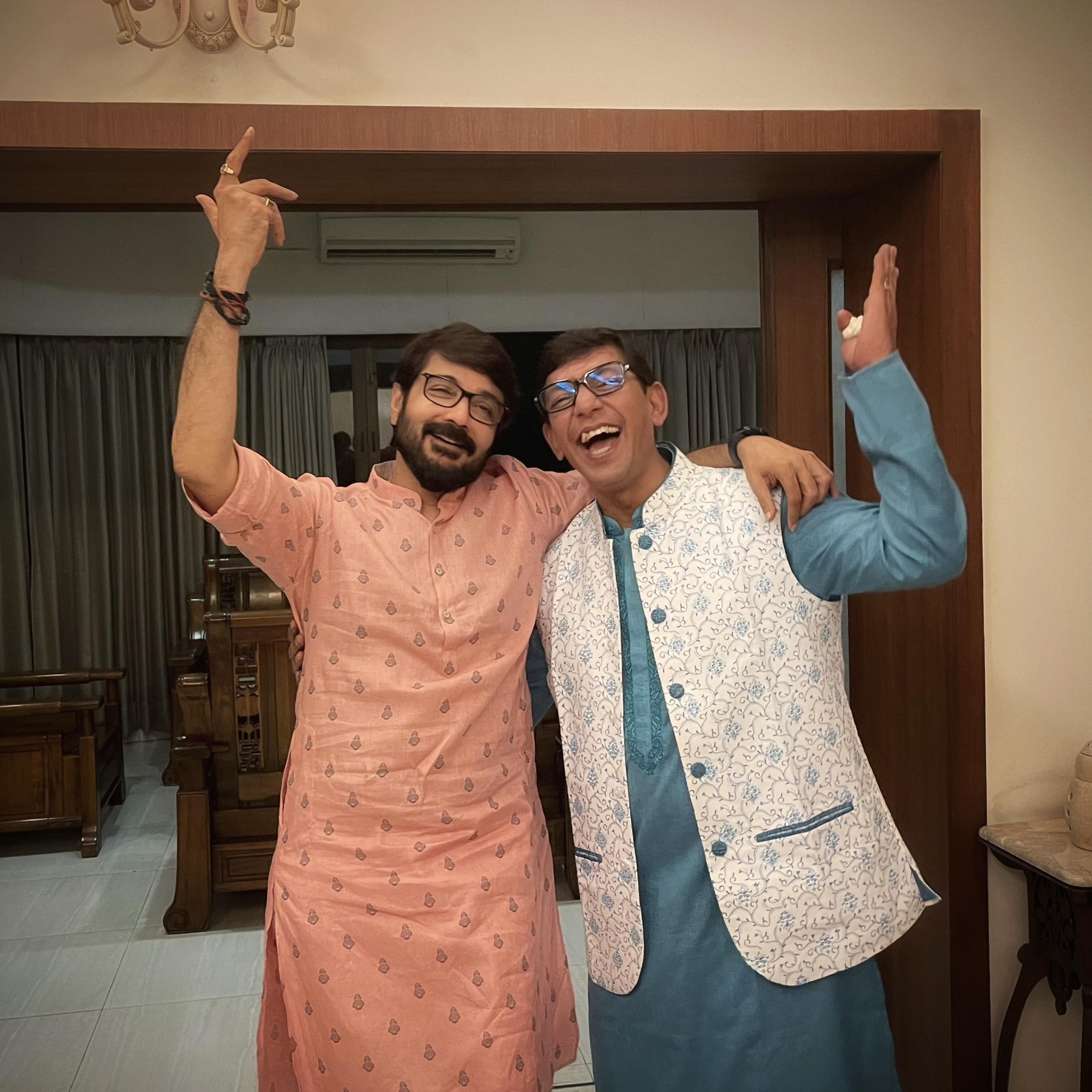 Chanchal and Prosenjit post heart-warming photo together