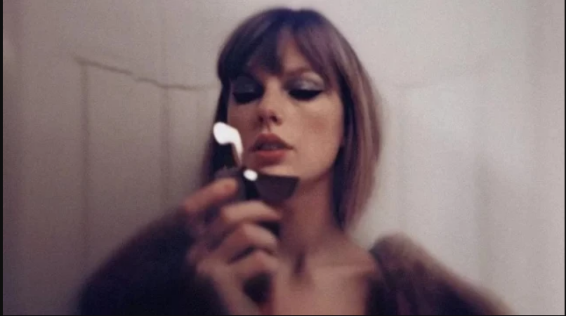 'Midnights': Taylor Swift masterminds another euphoric album