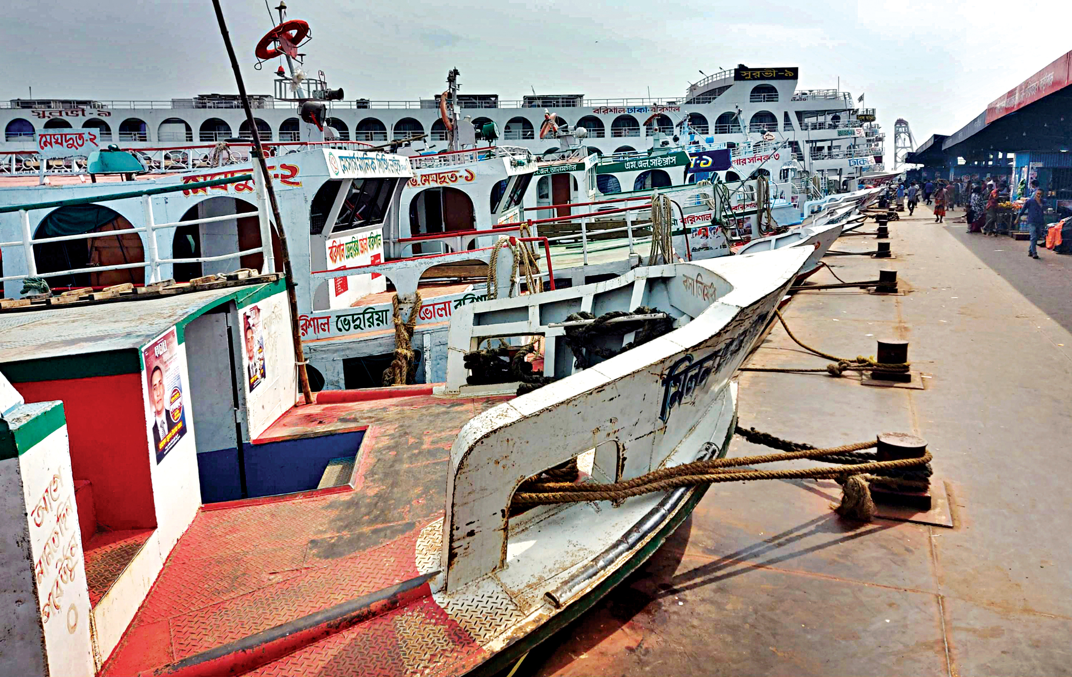 Barishal city almost cut off ahead of BNP rally