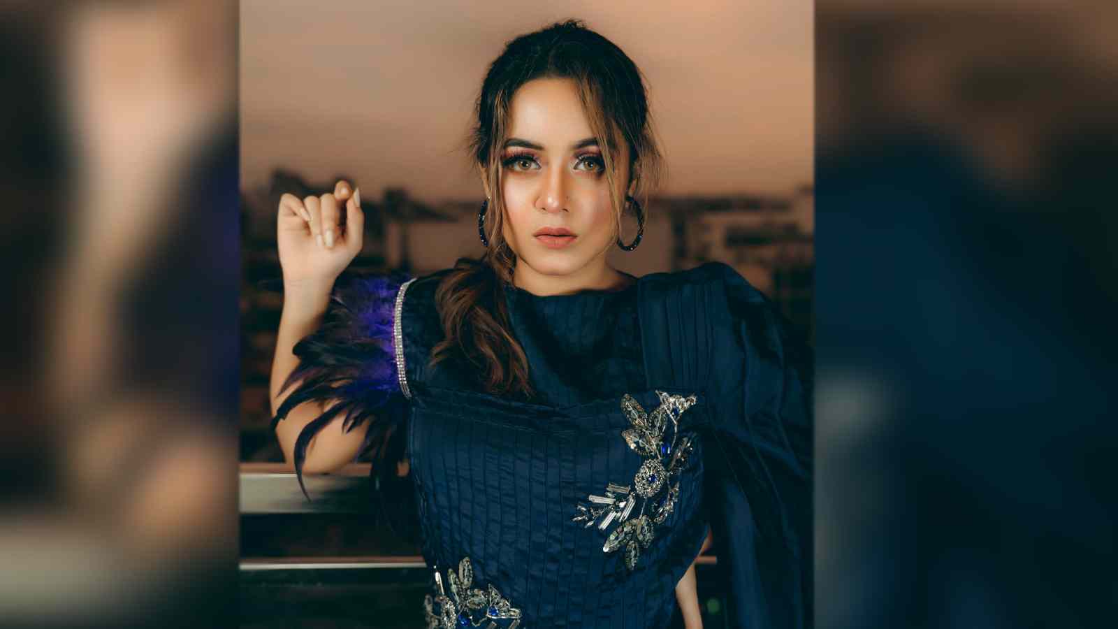 I am sick and tired of industry syndicates: Dighi  