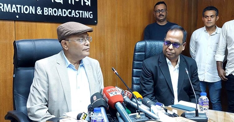 Shommilito Cholochitro Porishod agrees to import Indian films