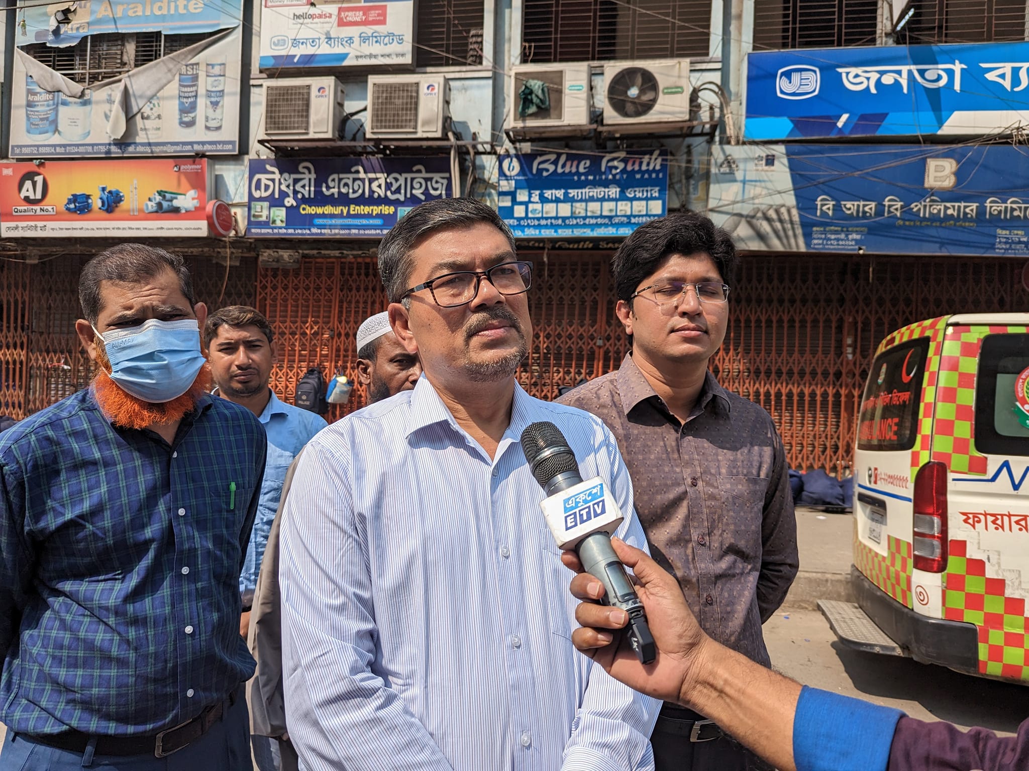 Rajuk to conduct survey on markets, eateries in Dhaka basements