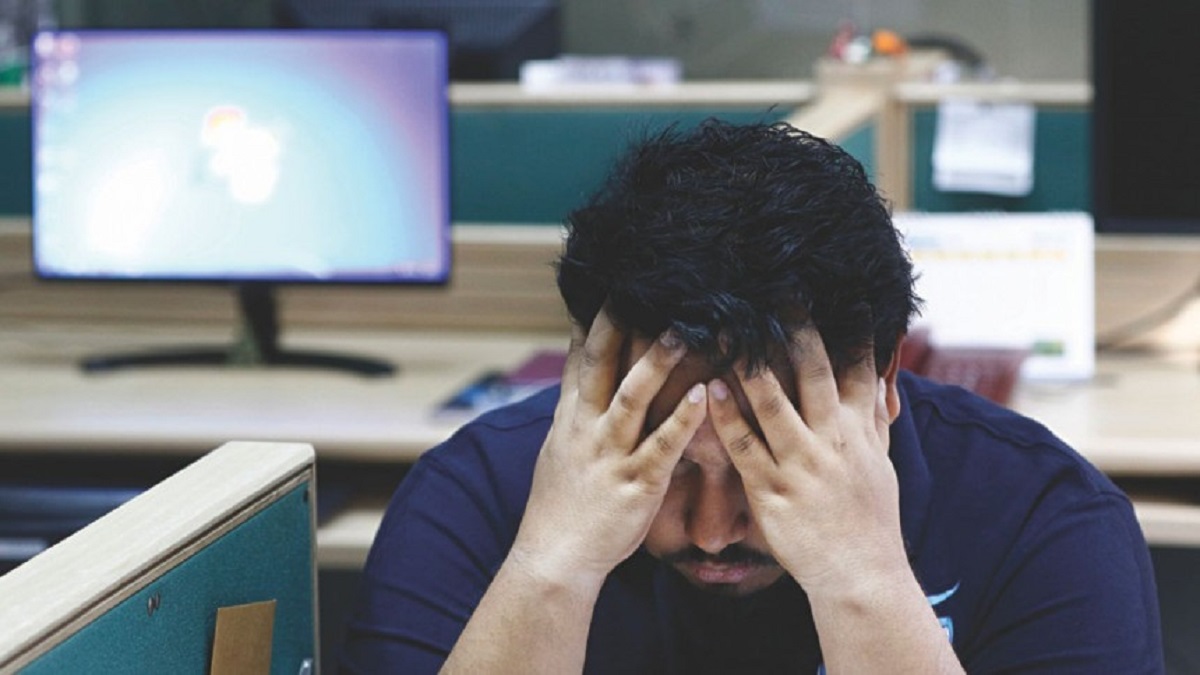 Pessimism, indecisiveness: A worrisome state of university students