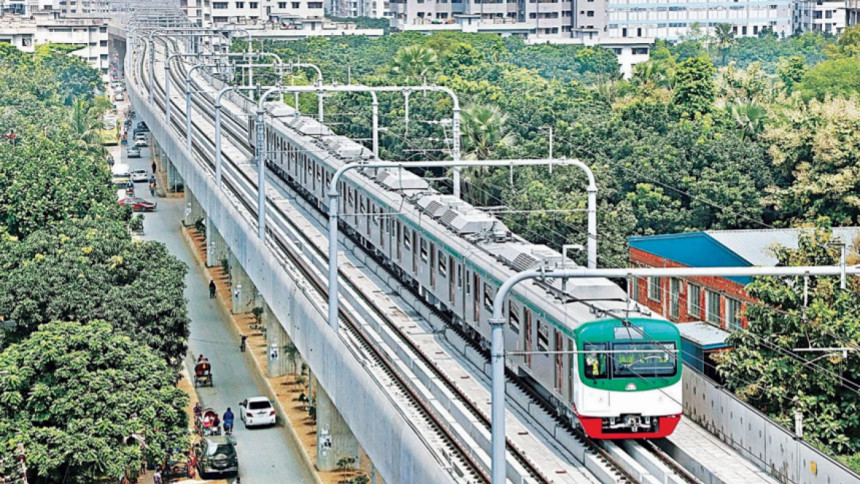 Metro rail employees rejoin work after 2 weeks’ abstention