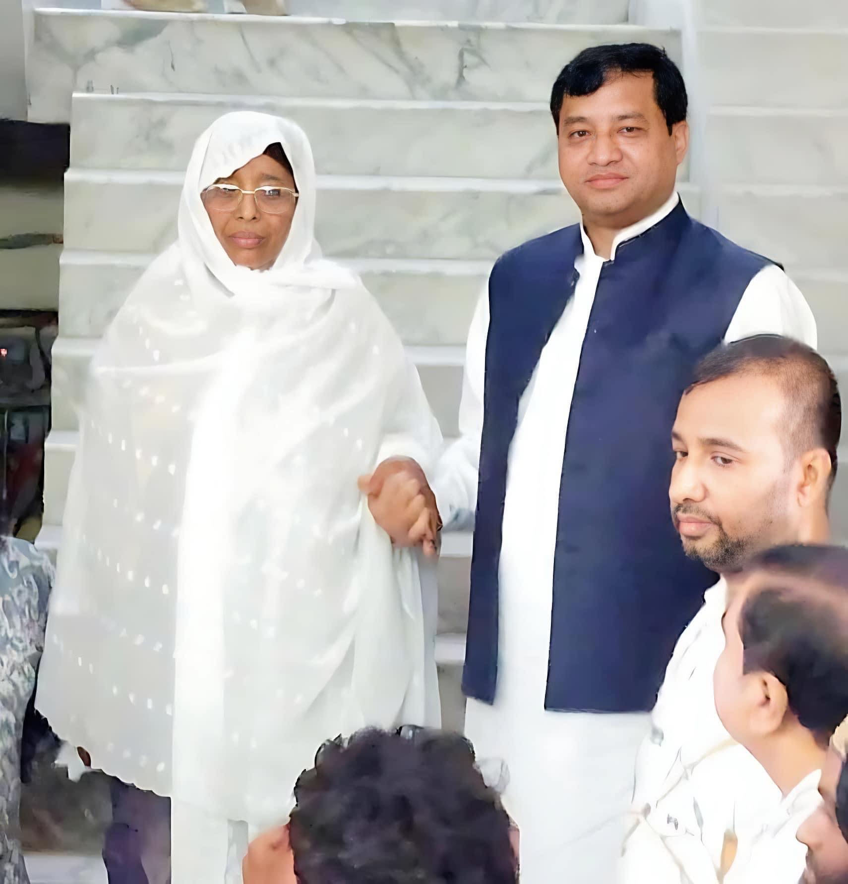 The Zahangir model of navigating elections