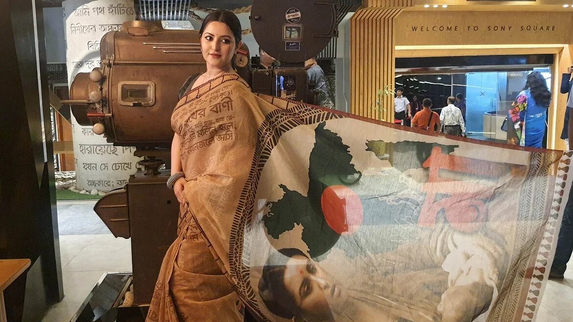 Pori Moni enjoys premiere of ‘Maa’ with Rajya