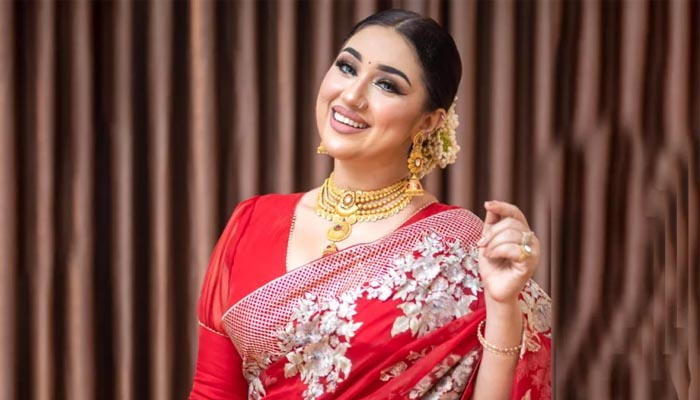 Why is Apu Biswas at DB office?