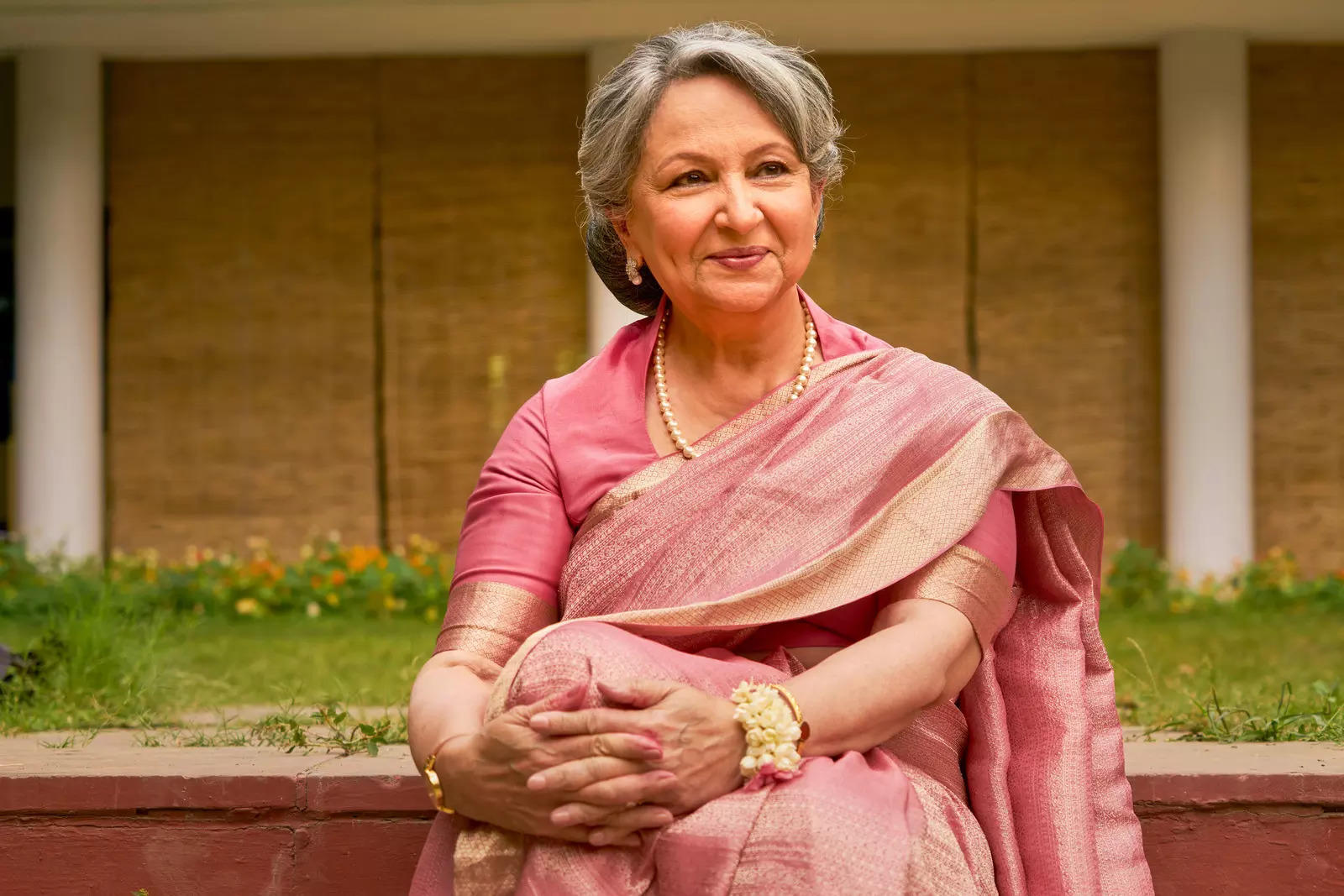 Sharmila Tagore returns to Bengali cinema after 14 years