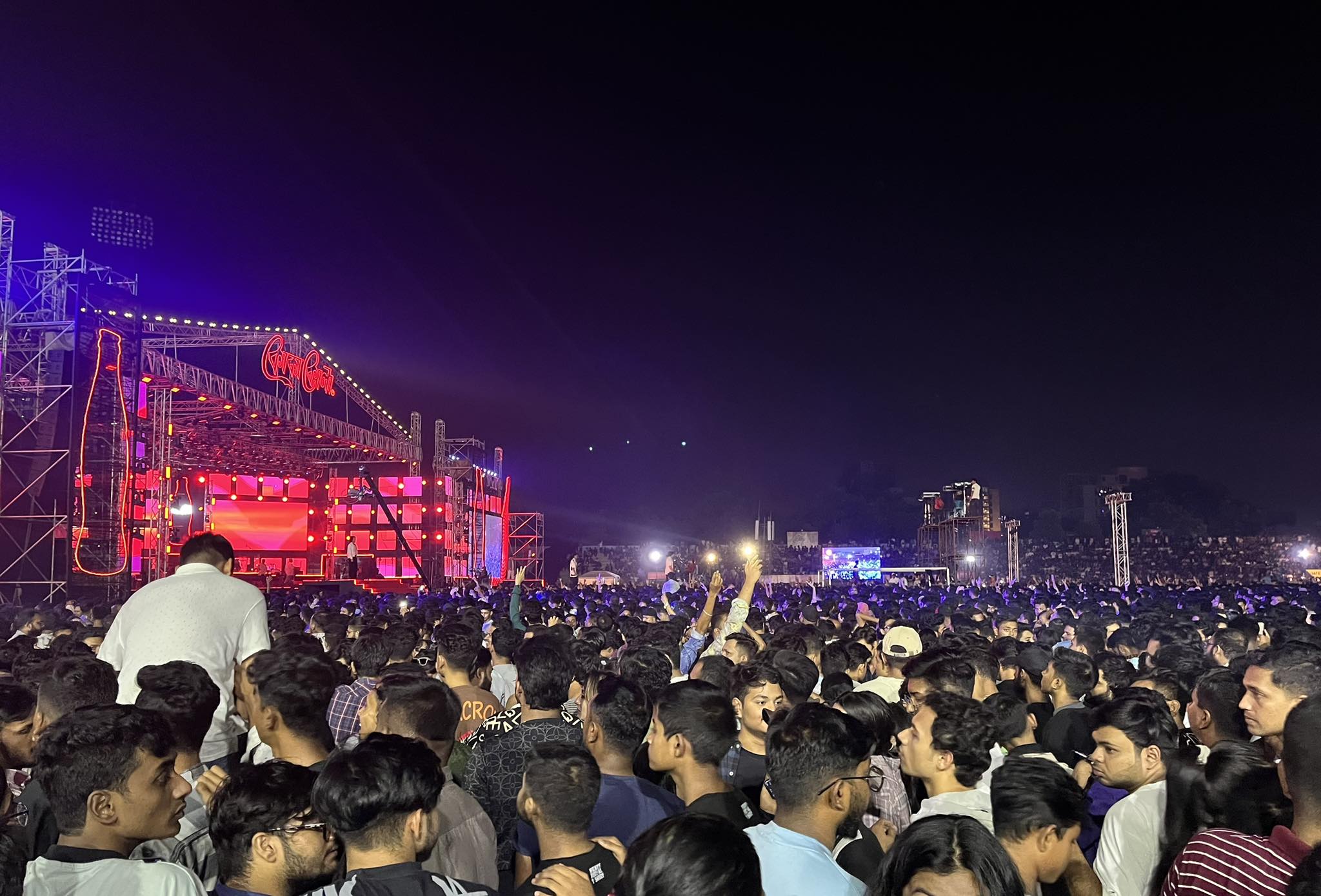 People flood Coke Studio Bangla concert despite repeated calls for 'boycott'