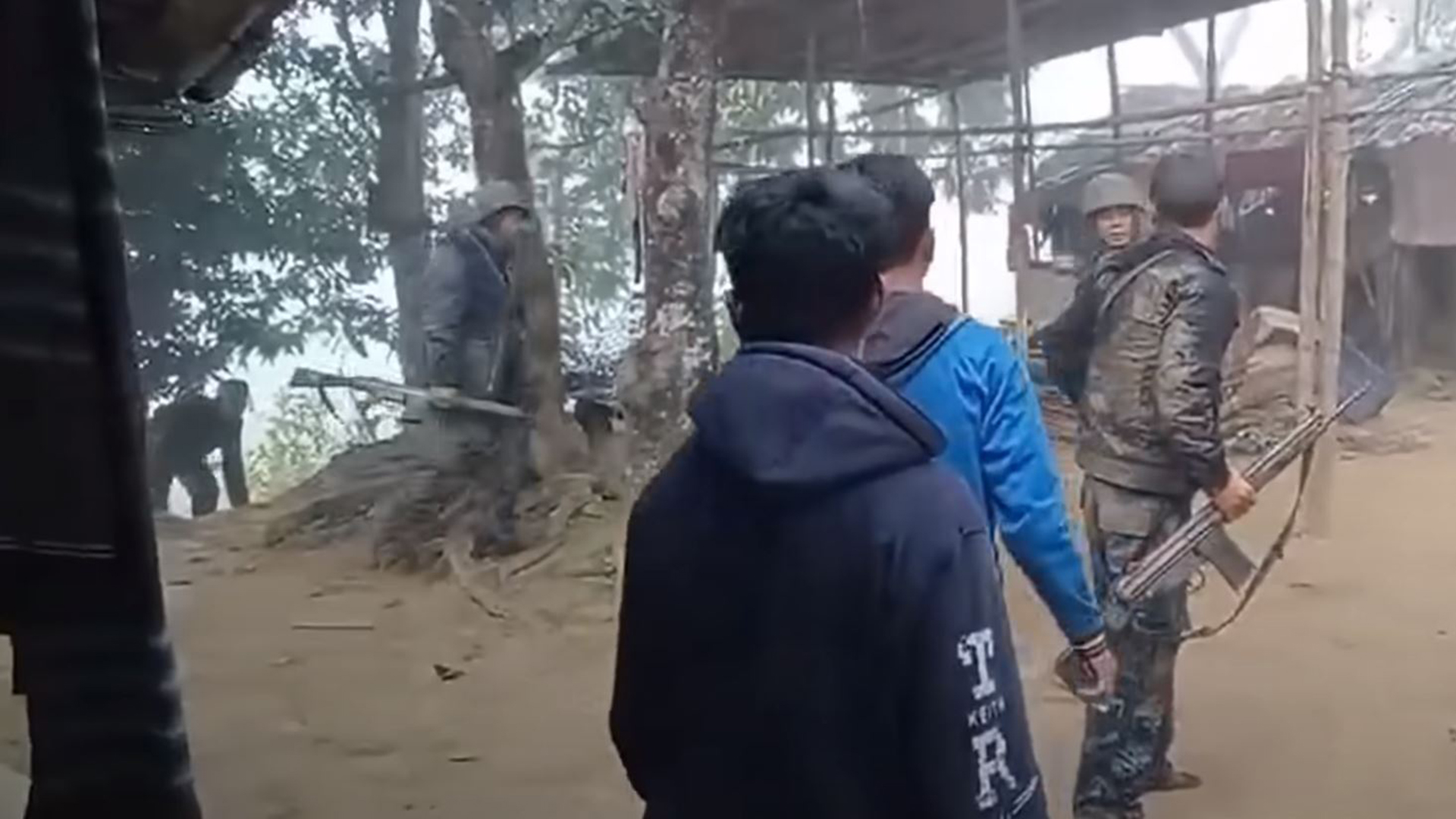  95 Myanmar border troops take refuge in Bangladesh so far: BGB