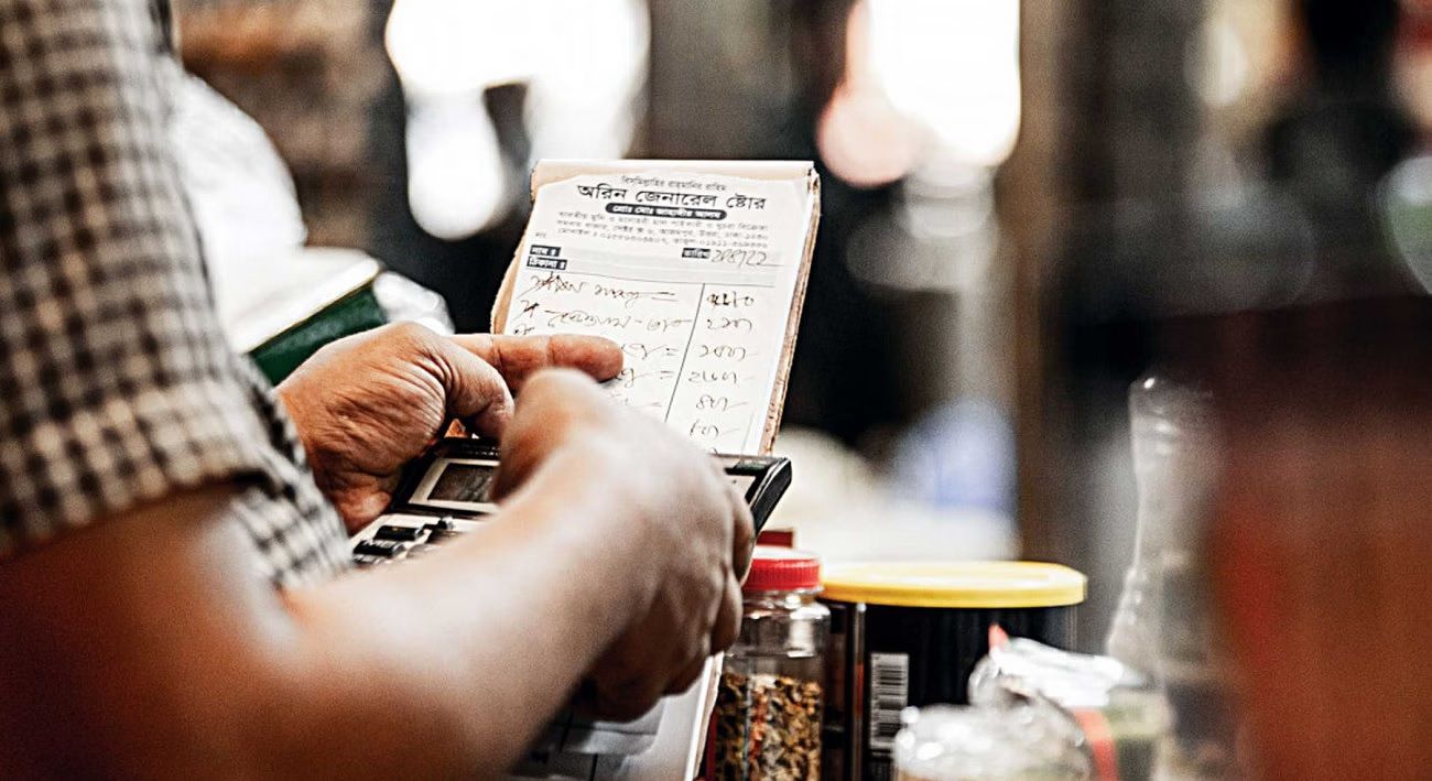 Balancing faith and commerce during Ramadan